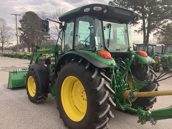 Image of John Deere 5115M equipment image 2