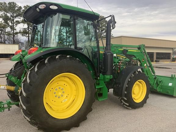 Image of John Deere 5115M equipment image 4