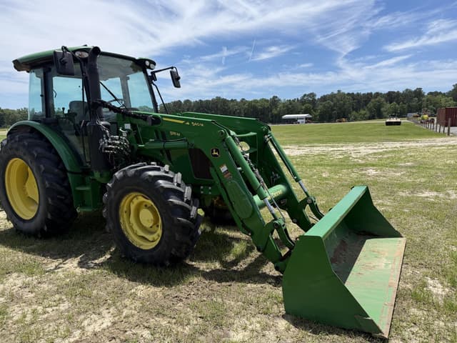 Image of John Deere 5115M equipment image 2