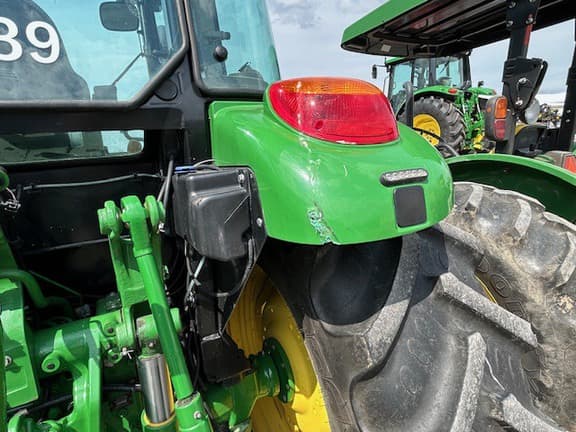 Image of John Deere 5115M equipment image 1