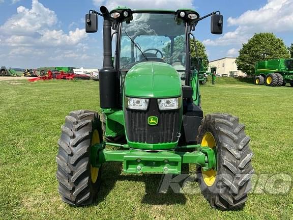 Image of John Deere 5115M equipment image 4