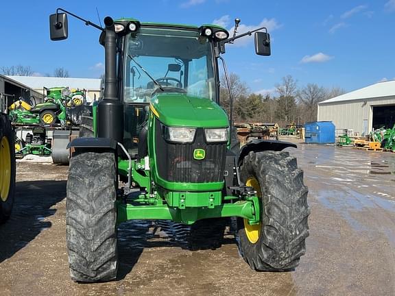 Image of John Deere 5115M equipment image 1