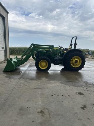 Image of John Deere 5115M equipment image 1