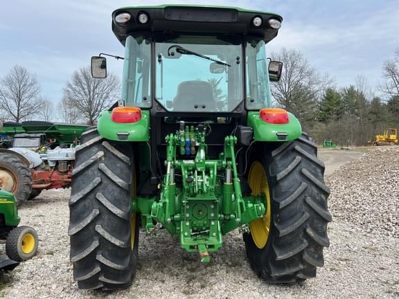 Image of John Deere 5115M equipment image 3