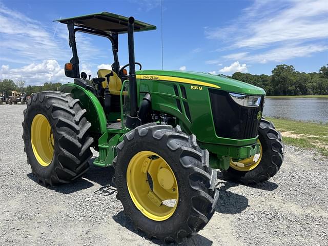 Image of John Deere 5115M equipment image 4