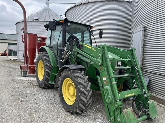 Image of John Deere 5115M equipment image 1