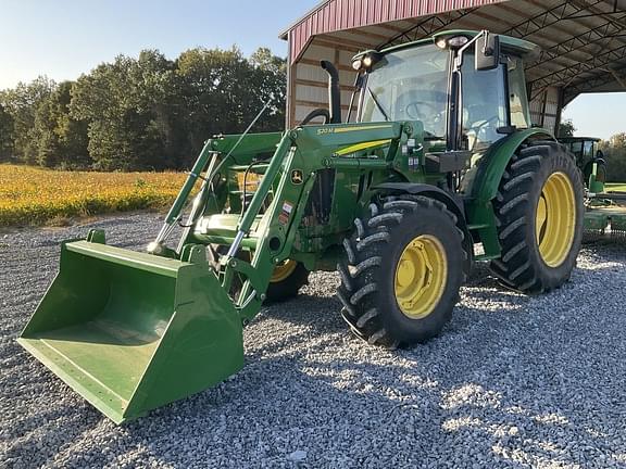 Image of John Deere 5115M equipment image 3