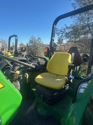 Image of John Deere 5115M equipment image 4