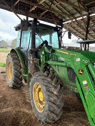 Main image John Deere 5115M