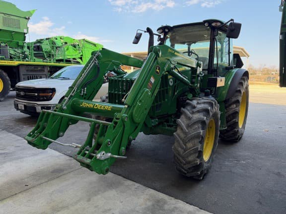 Image of John Deere 5115M equipment image 1