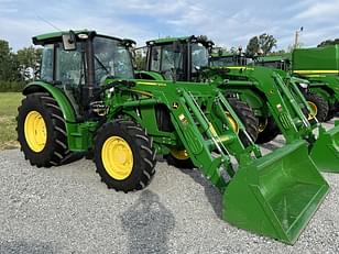 Main image John Deere 5115M 0