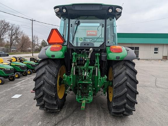Image of John Deere 5115M equipment image 4