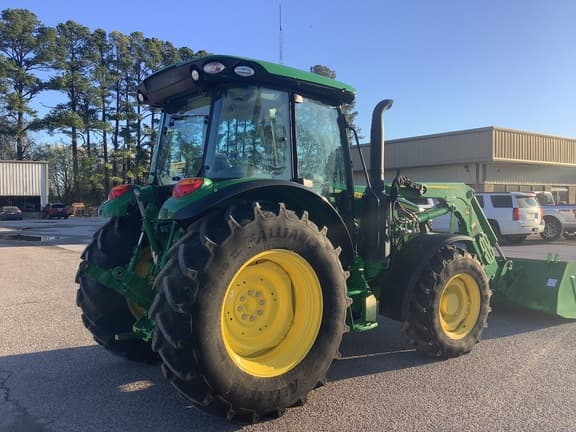 Image of John Deere 5115M equipment image 4