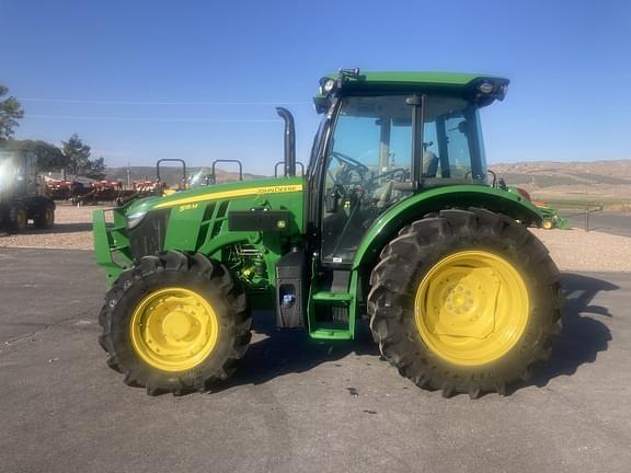 Image of John Deere 5115M equipment image 1