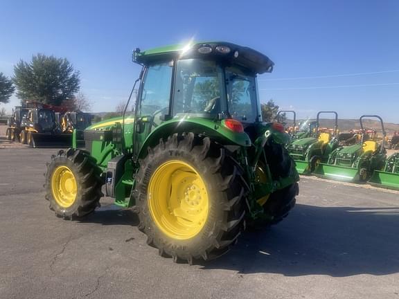 Image of John Deere 5115M equipment image 2