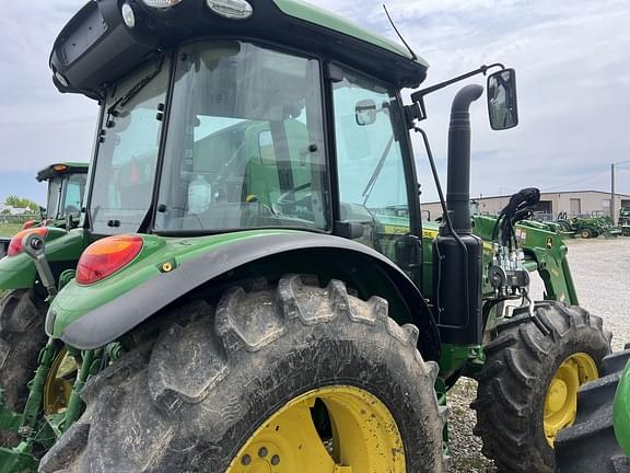 Image of John Deere 5115M equipment image 1