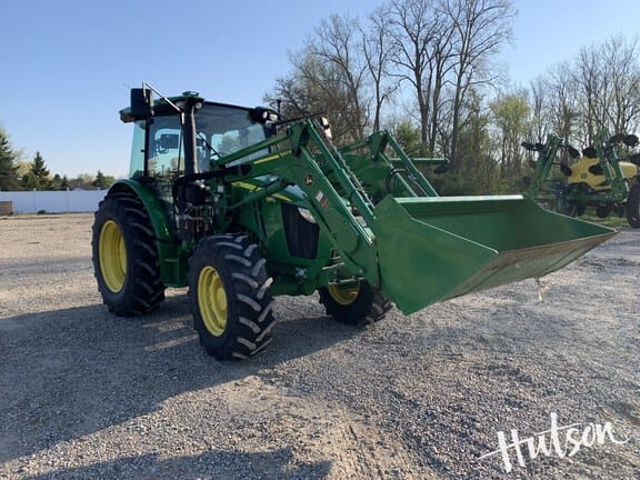 2022 John Deere 5115M Equipment Image0