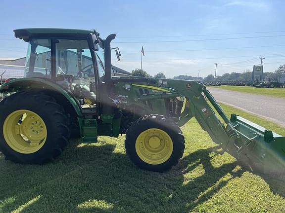 Image of John Deere 5115M equipment image 3