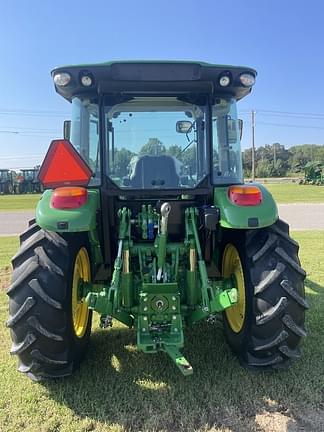 Image of John Deere 5115M equipment image 4