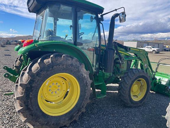 Image of John Deere 5115M equipment image 3