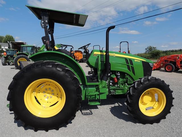 Image of John Deere 5115M equipment image 3