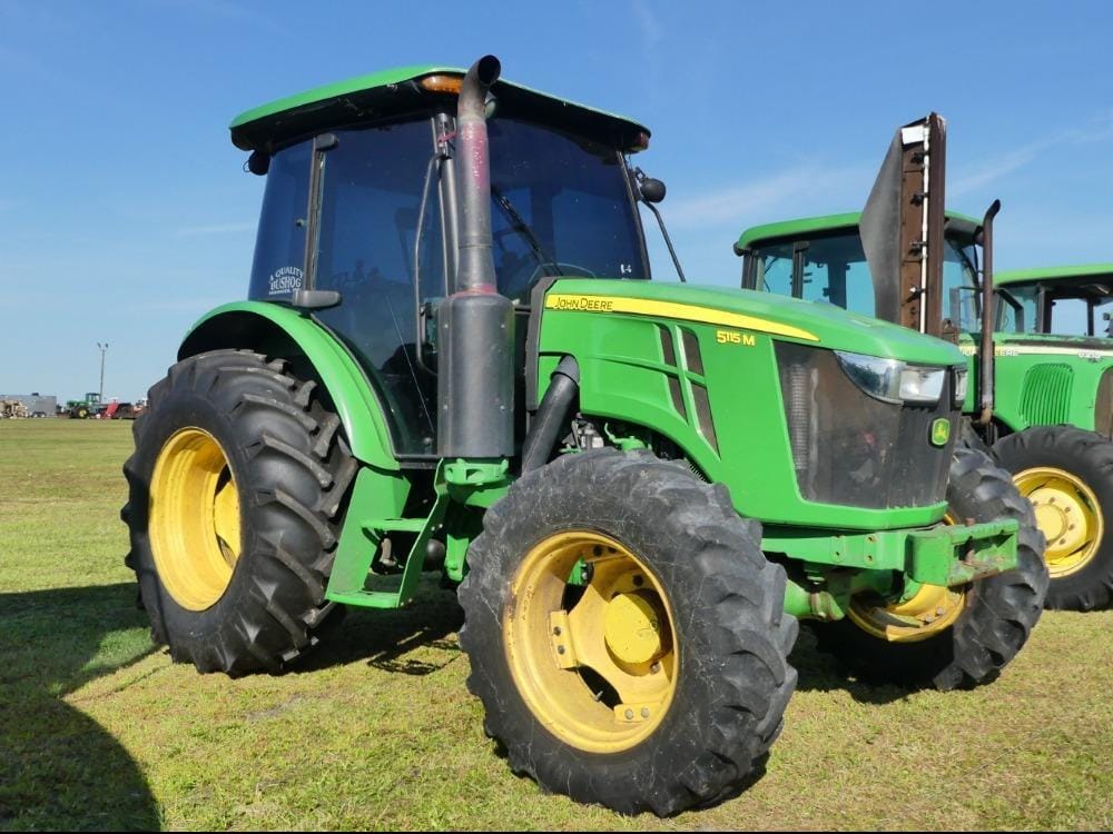 2022 John Deere 5115M Equipment Image0