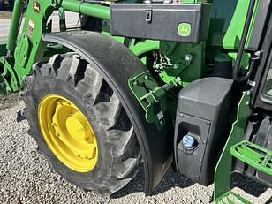 Main image John Deere 5115M 13