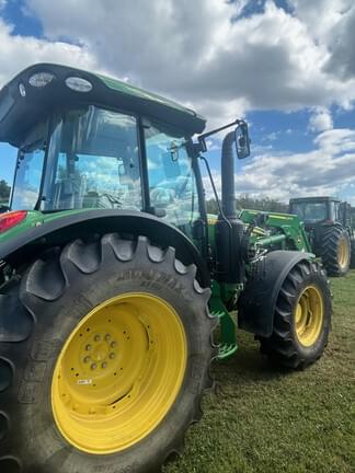 Image of John Deere 5115M equipment image 3