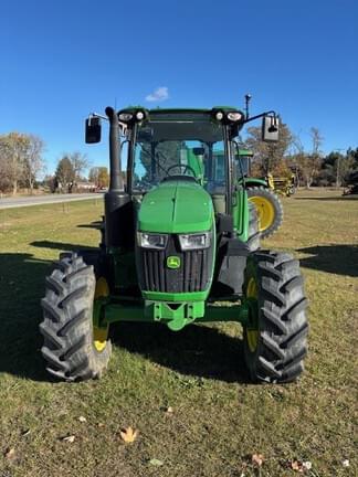 Image of John Deere 5115M equipment image 1