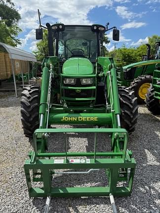 Image of John Deere 5115M equipment image 4
