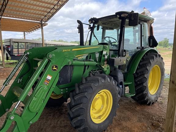 Image of John Deere 5115M equipment image 2