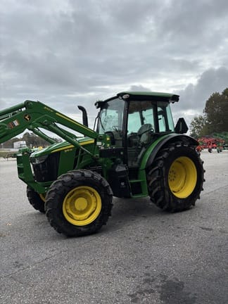 Main image John Deere 5115M