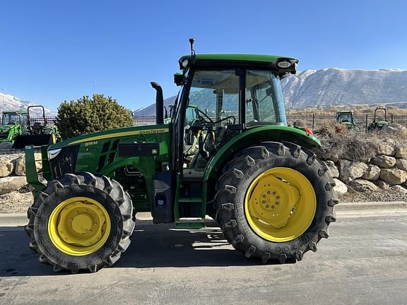 Image of John Deere 5115M equipment image 2