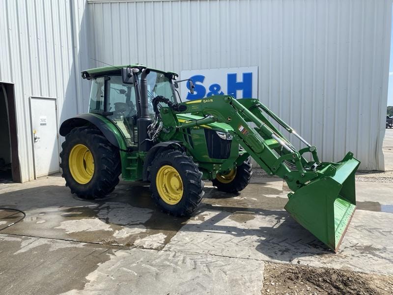 2022 John Deere 5115R Equipment Image0