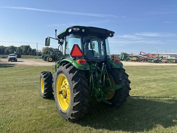 Image of John Deere 5120M equipment image 3