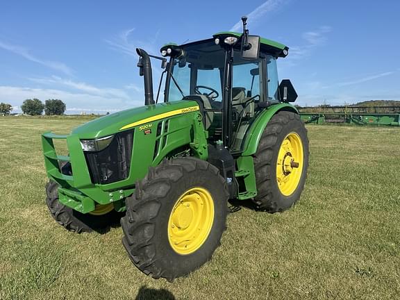 Image of John Deere 5120M equipment image 4