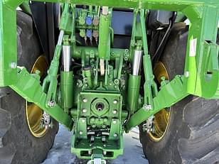 Main image John Deere 5125M 5