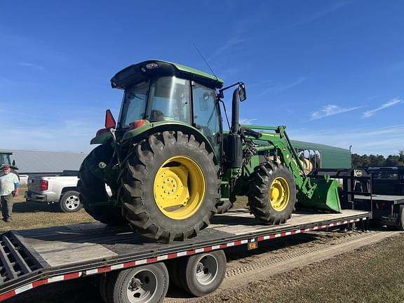 Image of John Deere 5125M equipment image 3