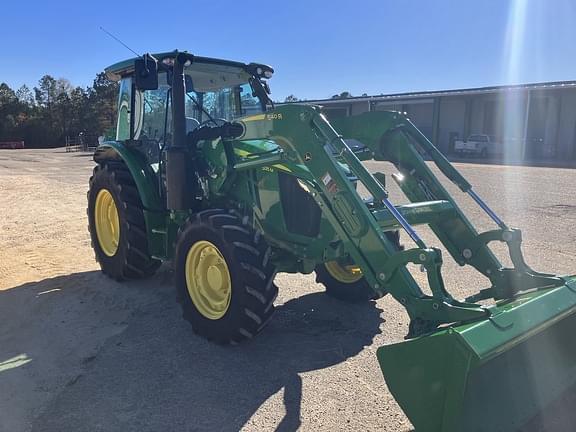 Image of John Deere 5125M equipment image 2