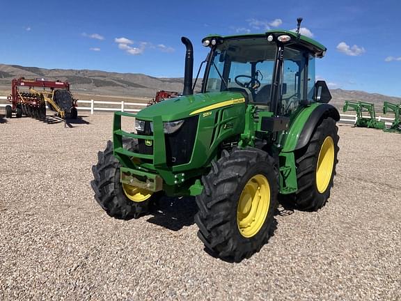 Image of John Deere 5125M Primary image