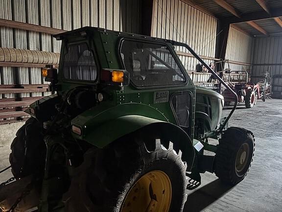 Image of John Deere 5125M equipment image 3