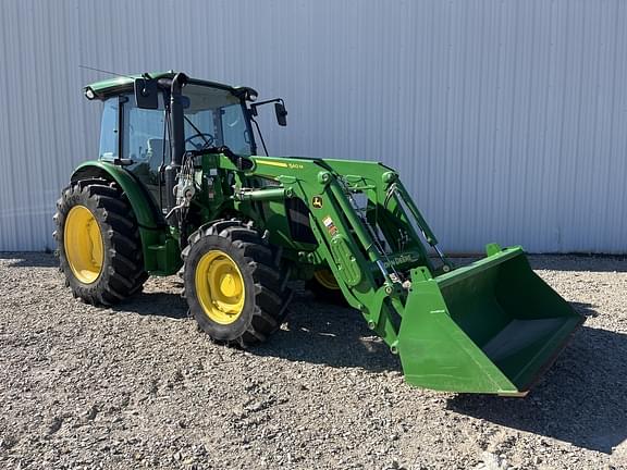 Image of John Deere 5125M equipment image 4