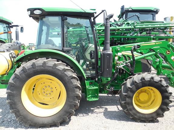 Image of John Deere 5125M Primary image