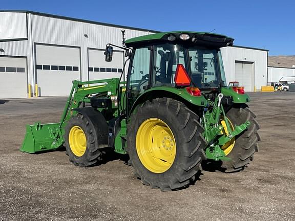 Image of John Deere 5125M equipment image 2