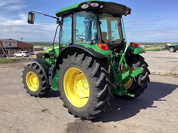 Image of John Deere 5125M equipment image 3