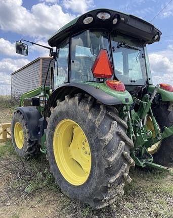 Main image John Deere 5125M 4
