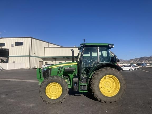 Image of John Deere 5125M equipment image 2