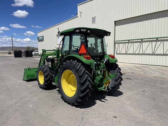 Image of John Deere 5125M equipment image 2