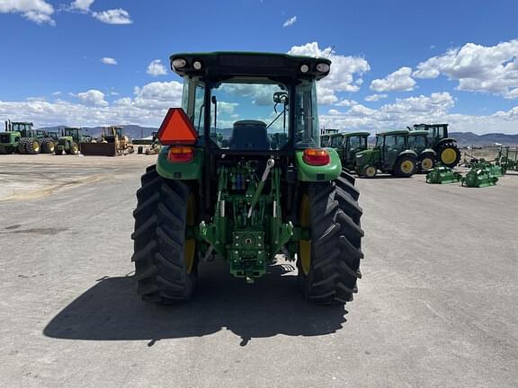 Image of John Deere 5125M equipment image 3
