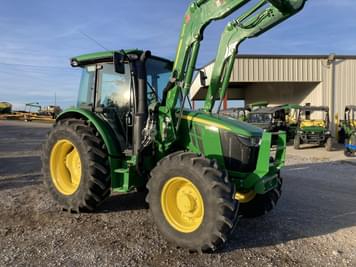 Main image John Deere 5125M